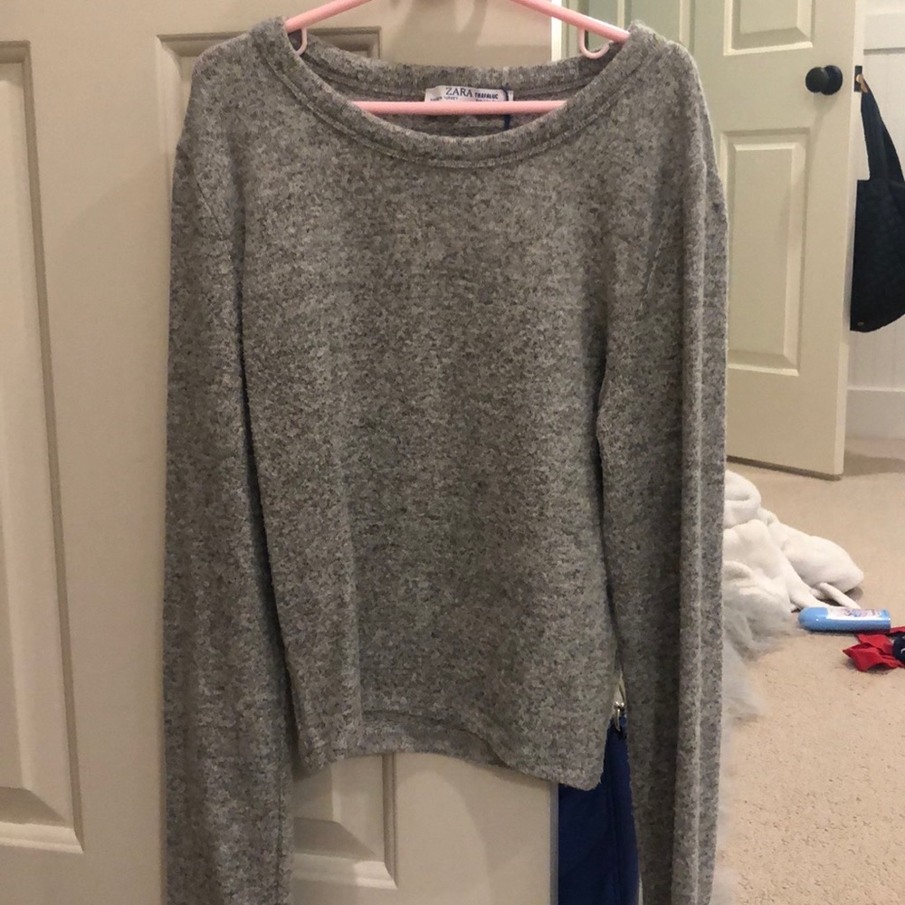 NWOT Zara Cropped super soft sweater